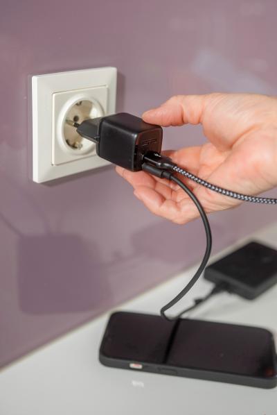 SP Connect USB-Ladeger&auml;t Wall Charger 30W USB-A/USB-C schwarz  Produktbild 7