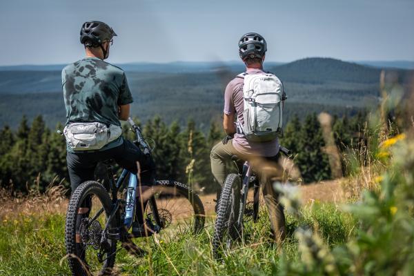 Kategorie Rucks&auml;cke & H&uuml;fttaschen